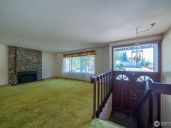 2nd image of 6054 123rd Avenue SE