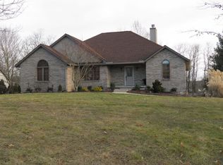 4880 N Briar Gate Dr, Bloomington, IN 47404