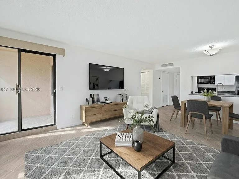 10001 W Atlantic Blvd #218 — Photo 4
