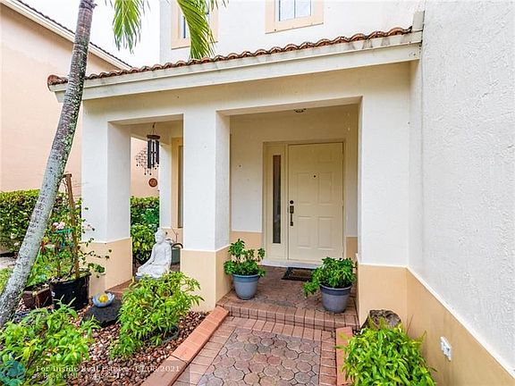 5th image of 12427 NW 56th Ct