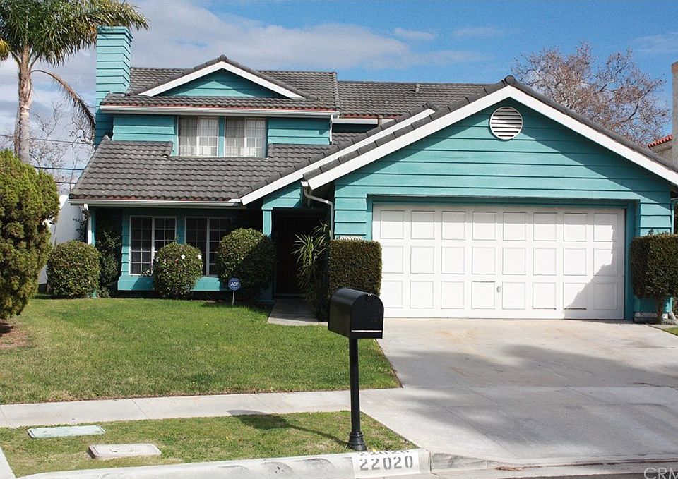 1st image of 22020 Kathryn Ave