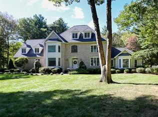 25 Presidential Dr, Southborough, MA 01772