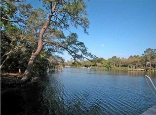 380 Iowa St, Niceville, FL 32578