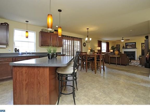 5th image of 187 Brandywine Blvd
