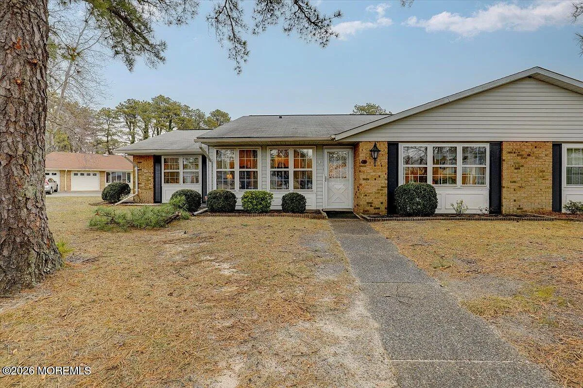 64A Cambridge Circle photo 1