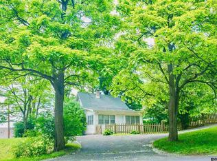 2306 Lenox Rd, Schenectady, NY 12308