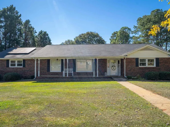 416 Shalimar Dr, Gaffney, SC 29341