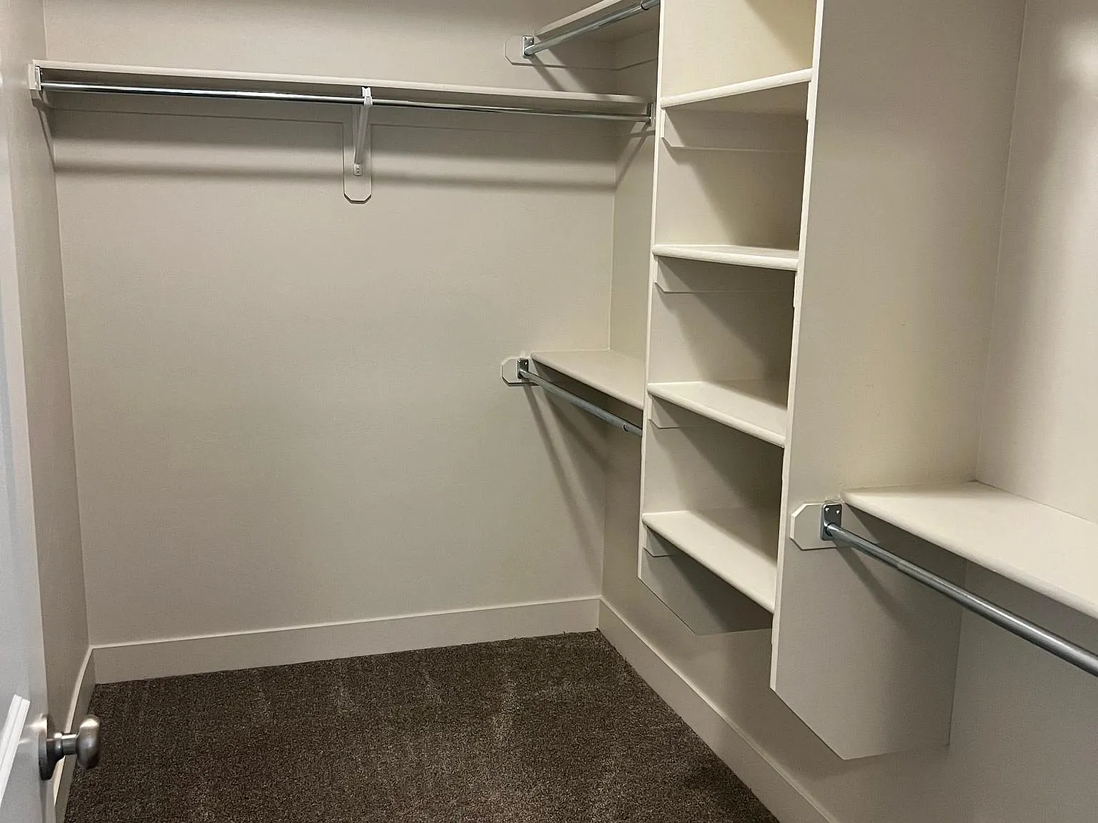 2 bed, 1080 sqft, $1,545 — Photo 3
