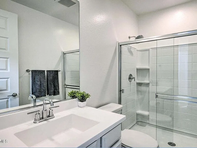 9908 E Texas Ave — Photo 9