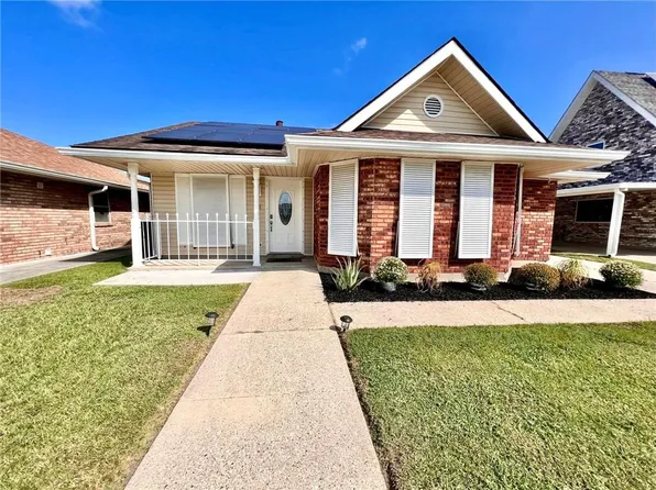 11637 N Adams Ct, New Orleans, LA 70128