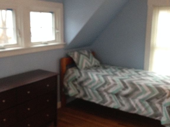 52 highland 2nd fl bedroom
