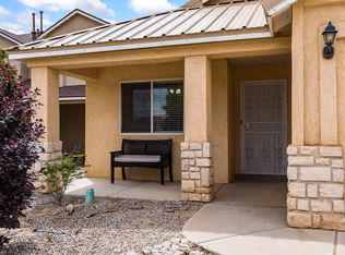 1261 Avenida Esplendida NW, Los Lunas, NM 87031