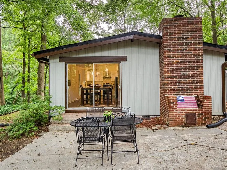 2700 Brook Park Way — Photo 44