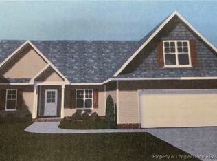 645 Glensford Dr, Fayetteville, NC 28314