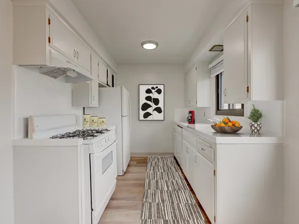 7730 Paseo Del Rey APT 8, Playa Del Rey, CA 90293