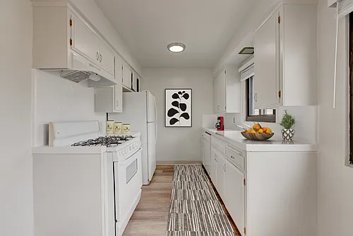 7730 Paseo Del Rey #8 Photo 1