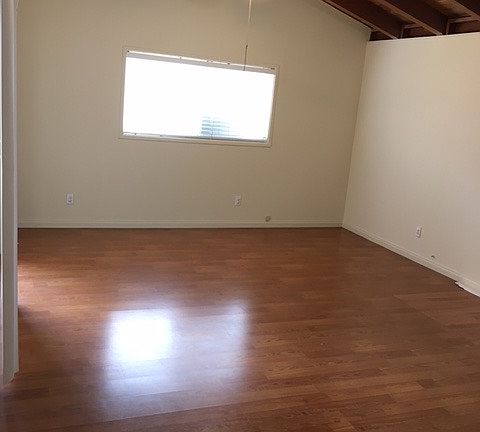 4th image of 1535 1st St