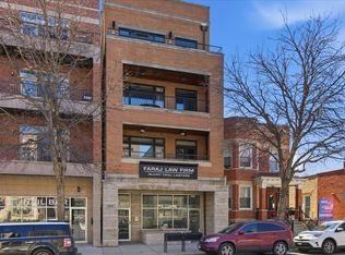 1935 W Belmont Ave #4, Chicago, IL 60657