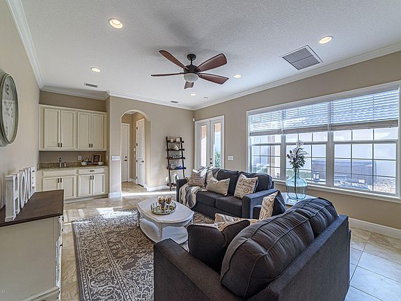 3rd image of 7047 Vilano Ln