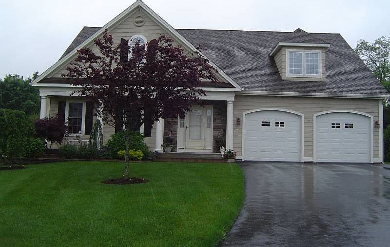 1st image of 45 Denyelle Dr