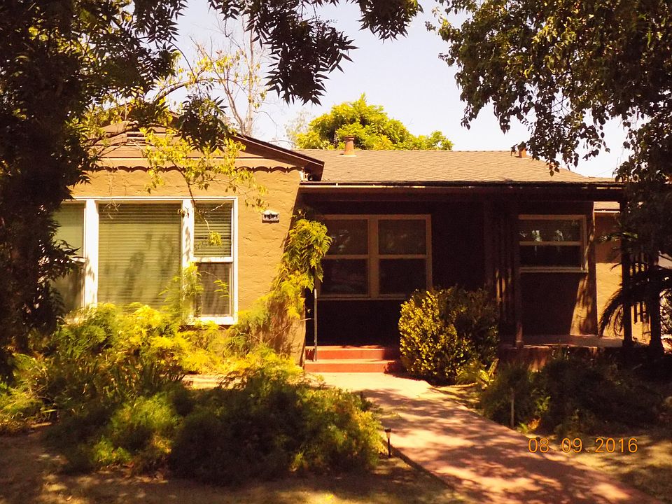 1st image of 117 E Cambridge Ave
