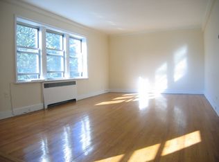 5440 Netherland Ave, Bronx, NY 10471
