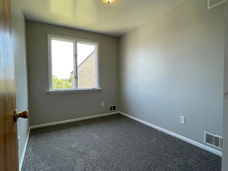 3428 Melwood Ave — Photo 16