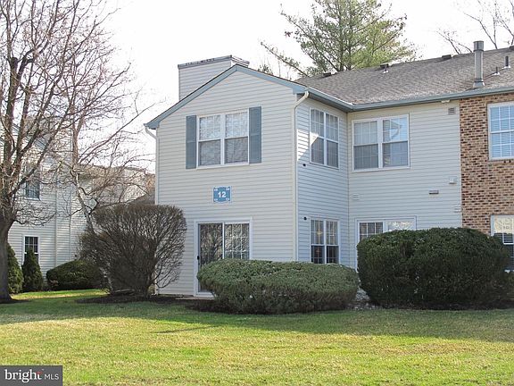 2nd image of 91 Center Ln