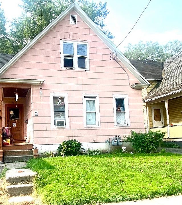 1st image of 29 Van Stallen St