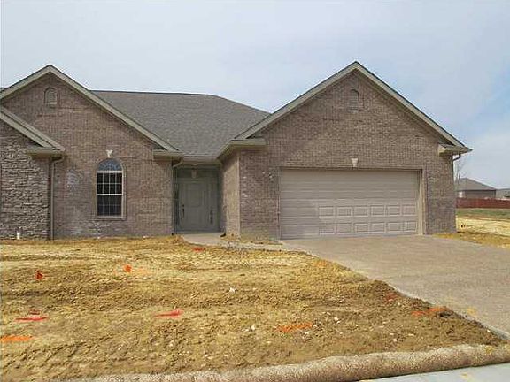 2nd image of 3711 Taylor Dr