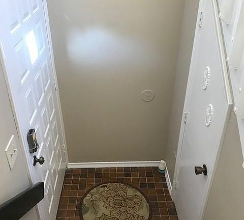 2nd image of 42 Little Oak Ln #42