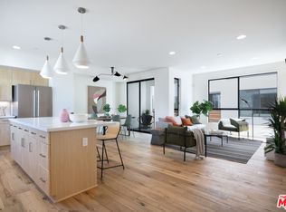 5131 N Cartwright Ave #8, Los Angeles, CA 91601