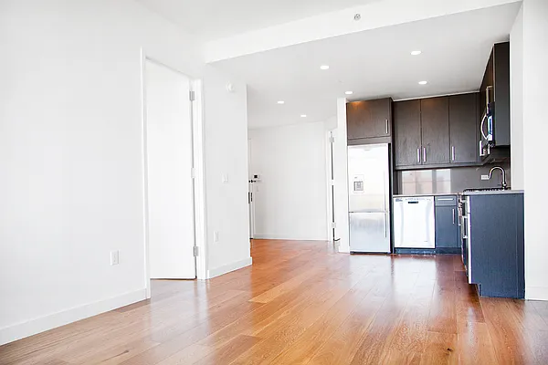 Rented by Pink Stone Realty LLC | media 27