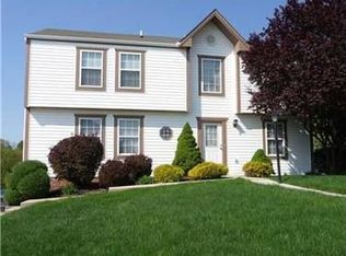 2000 S Trillium Dr, Aliquippa, PA 15001