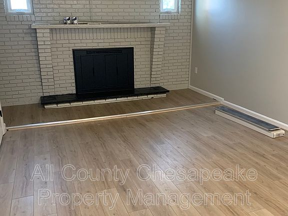 3rd image of 3113 Wisteria Ave #A
