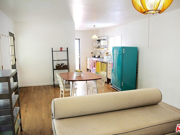 5th image of 2270 Moss Ave