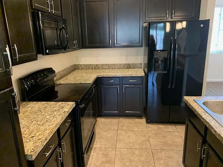 124 N California St #14 — Photo 5