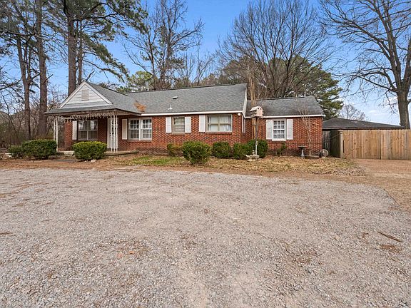 2nd image of 6874 Raleigh Lagrange Rd