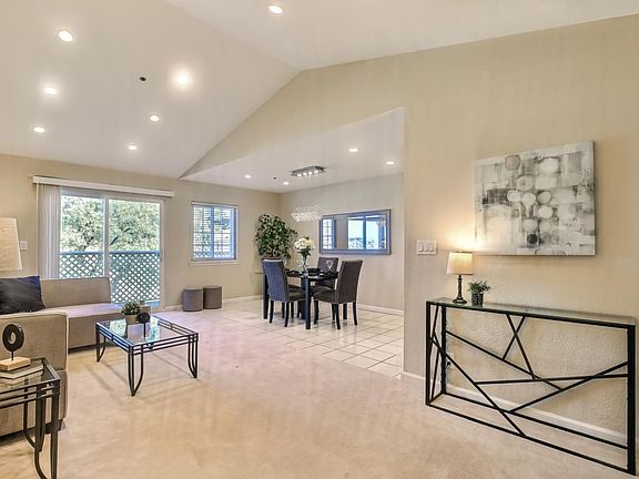 3rd image of 1011 San Gabriel Cir Unit 514