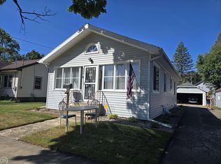 602 7th St, Jackson, MI 49203