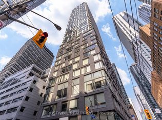 101 Peter St #1601, Toronto, ON