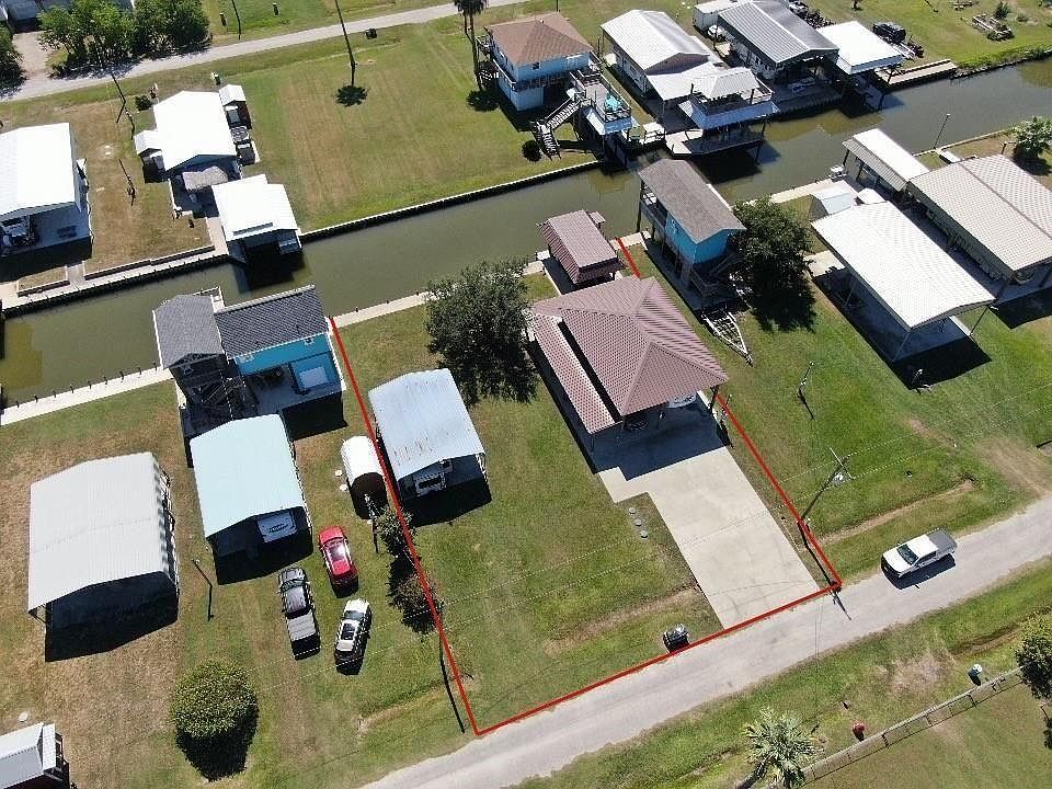 1st image of 1120 & 1122 Prides Ln