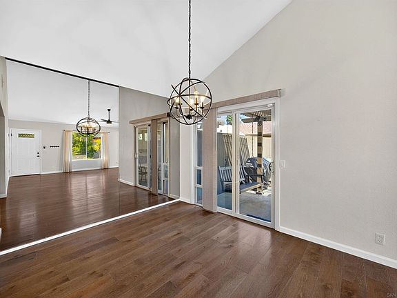 5th image of 2207 Arborvitae Ln