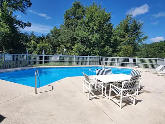5th image of 8483 Yadkin Cir APT D