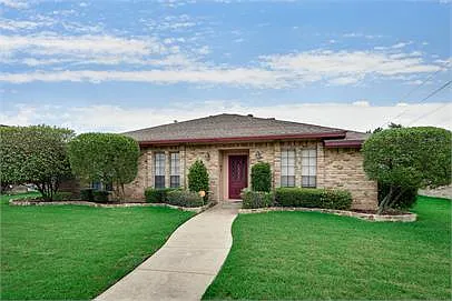 1006 Mayapple Dr — Photo 3