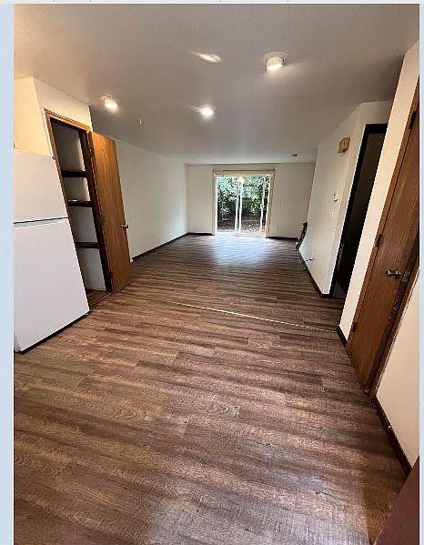 1st image of 556 Spinnaker Ln #550