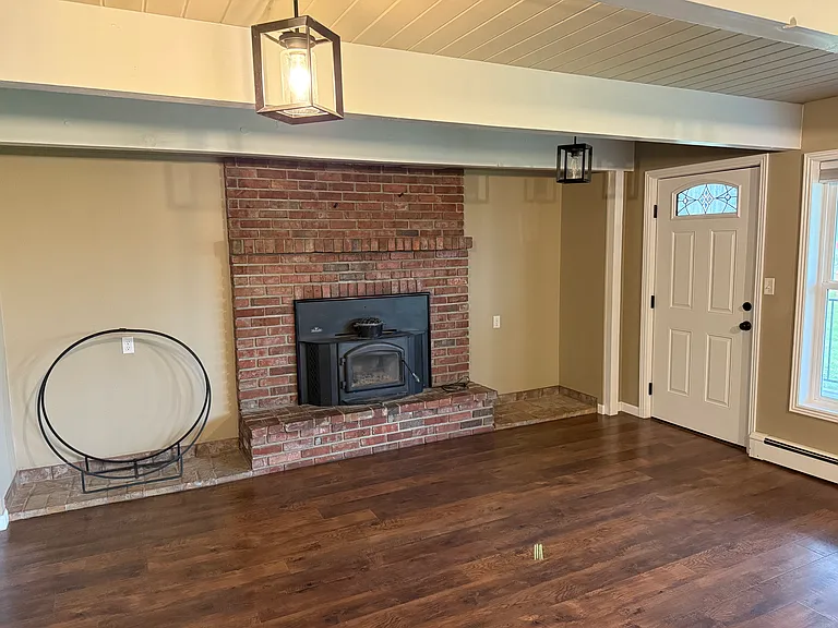 850 Sierra Rd W — Photo 26