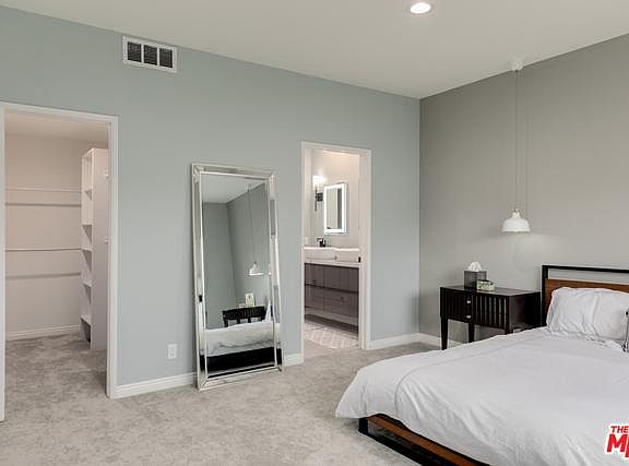2nd image of 1167 S Roxbury Dr #207