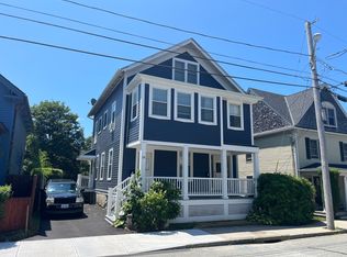 28 Hall Ave APT 1, Newport, RI 02840
