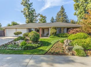 1646 Ash Ave, Clovis, CA 93611